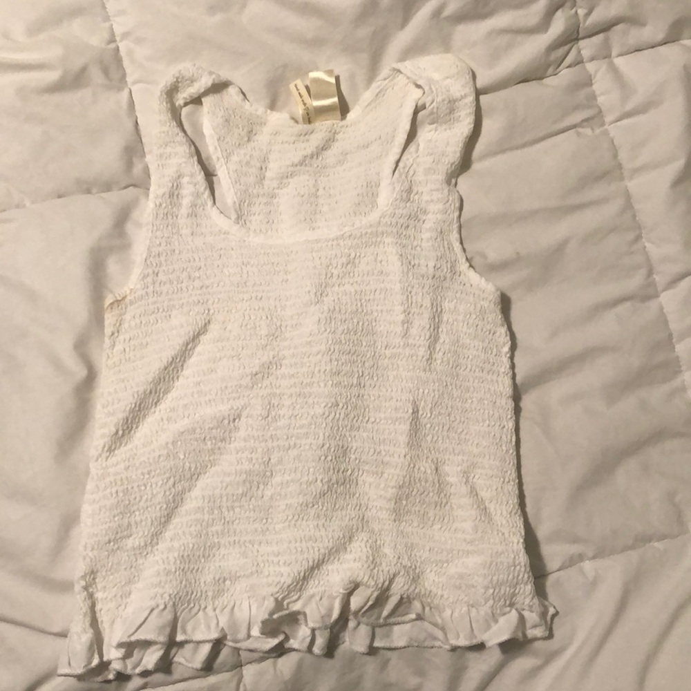 White tank